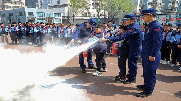 中小學生學安全2.jpg